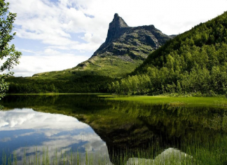 Giải mã giấc mơ thấy sông núi là điềm lành hay dữ? Mộng thấy sông núi có ý nghĩa gì?