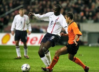 5 ngôi sao "sớm nở tối tàn" của Premier League khiến CĐV nhớ mãi