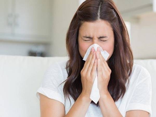 Hắt xì hơi là điềm báo gì?