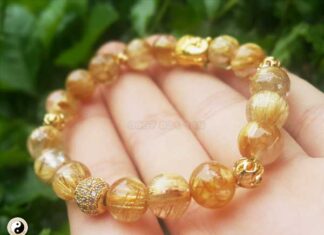 Lựa chọn vòng tay phong thủy mệnh Thổ mang đến sức khỏe tài lộc