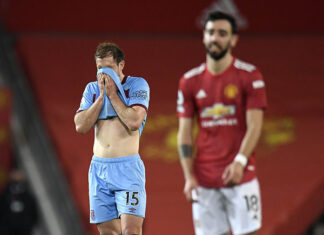 Tin bóng đá sáng 15/3: Man Utd thắng tối thiểu