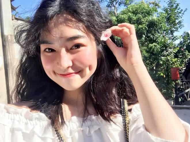 Xem tướng người phụ nữ có má núm "hạt gạo" hưởng một đời hạnh phúc Xem tướng người phụ nữ có má núm "hạt gạo" hưởng một đời hạnh phúc