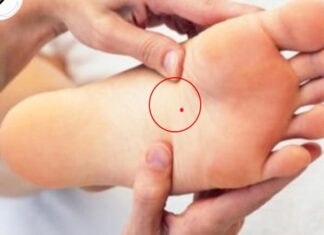 Xem nốt ruồi son ở lòng bàn chân luận tương lai phú quý