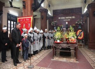 Nhà có người mất nên kiêng gì trong phong tục tang lễ? Nhà có người mất kiêng gì