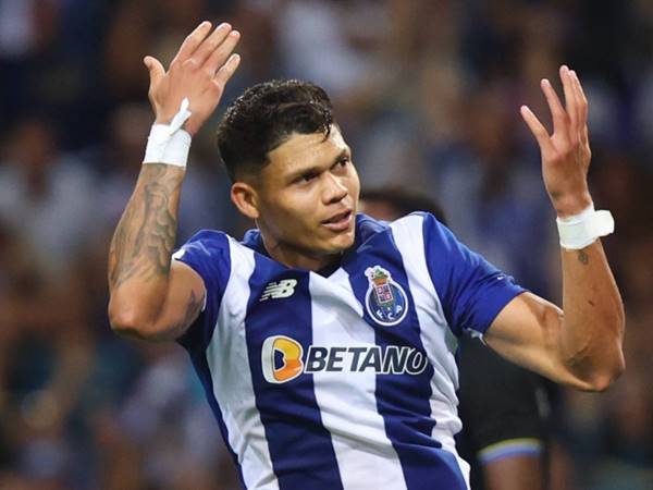 Tổng quan về cầu thủ Evanilson