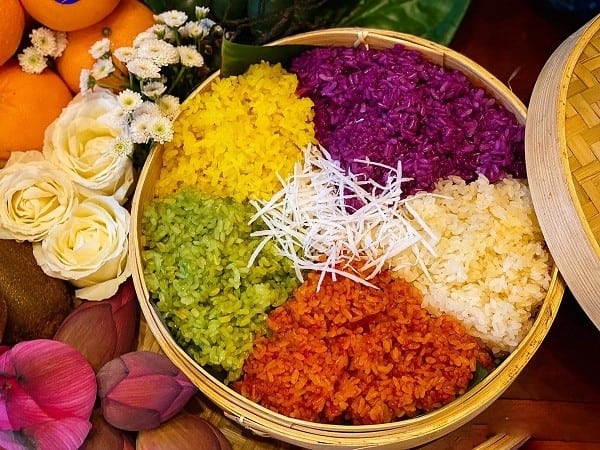 Mơ thấy ăn xôi có phải điềm báo đón may mắn gõ cửa?