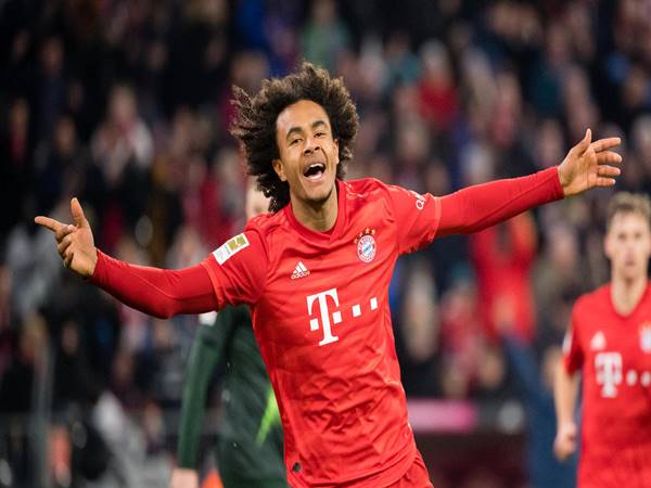 Joshua Zirkzee từng khoác áo những đội bóng nào?