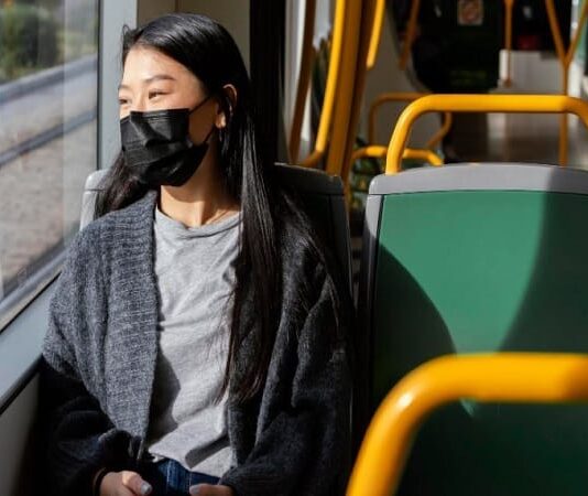 Nằm mơ thấy mình đi làm báo điều gì sắp xảy ra, tốt xấu?